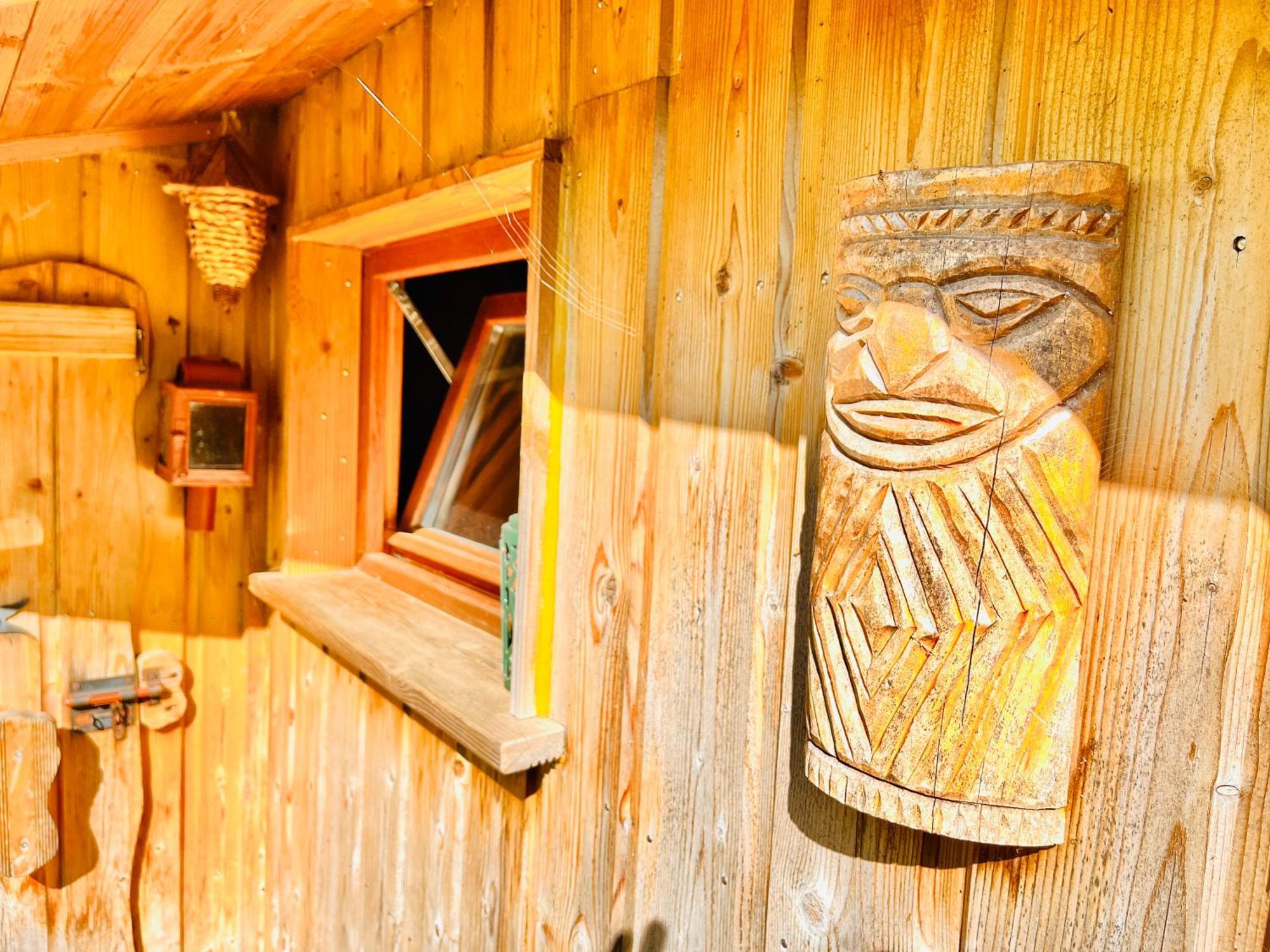 La Cabane Perchee Du Trappeur Écrainville Zewnętrze zdjęcie