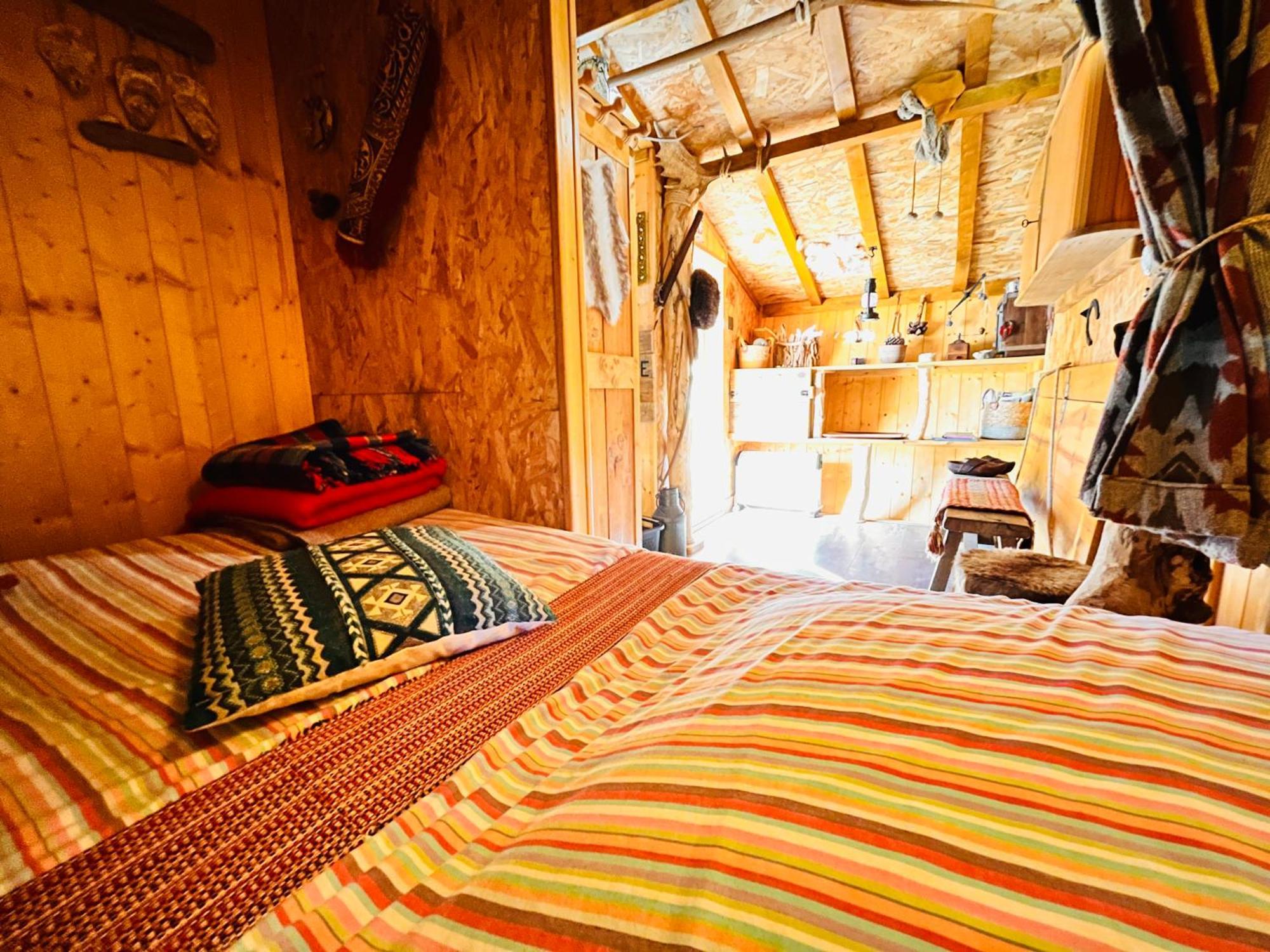 La Cabane Perchee Du Trappeur Écrainville Zewnętrze zdjęcie